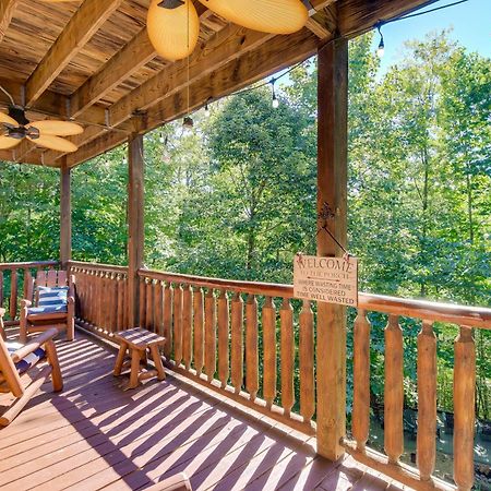 Secluded And Wooded Wears Valley Cabin With Fire Pit! Sevierville Bagian luar foto